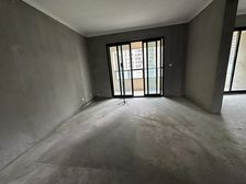 吾悦广场三期 商品房 近医院 满二 电梯房 双卫格局