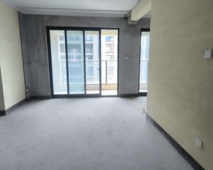 华庭公寓3室2厅2卫南朝向210.0万元/套出售