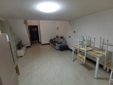 新出,一号线地铁口,鲁班一号复式一房一厅46万,可做两房