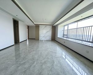 慧澜学府4室2厅2卫南朝向335.0万元/套出售