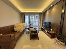 龙光玖珑臺 4房2厅89万