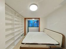 全屋精装修,全明户型,一房一厅,采光好诚心出售