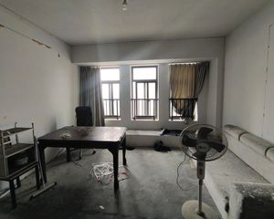 宝莱雅苑3室2厅1卫南朝向139.0万元/套出售