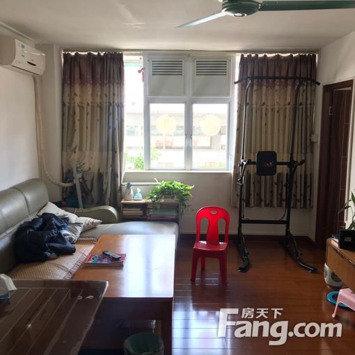 新上租盘 价格可谈 中山一路 2 房 48 方