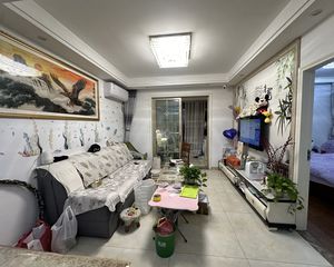 盛世华庭2室2厅1卫北朝向89.9万元/套出售