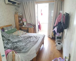 大步小区1室1厅1卫南朝向110.0万元/套出售