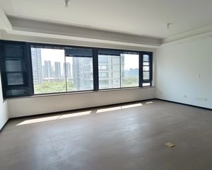 万科海潮映月3室2厅2卫南朝向275.0万元/套出售