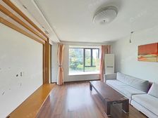 万科精装(2+1)户型,保养好,交通便利。
