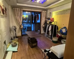 宾果公寓2室2厅1卫南朝向110.0万元/套出售