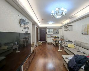 车位充足 次新小区 满二 配套成熟 学区好