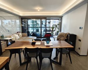 花语前湾西区三房两卫精装修南北通透边套诚意出售