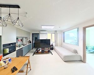 小区中间 管理好 主管道已更换 精装修拎包入住 直观鸟巢西山