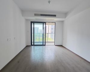 久誉慈郡3室2厅2卫南朝向125.0万元/套出售