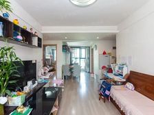 新城馥华里 南北通透精装两房 满五 有产权车位