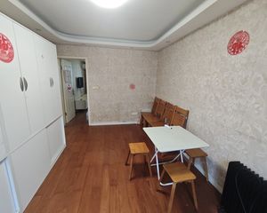 兆龙路小区2室1厅1卫东朝向70.0万元/套出售