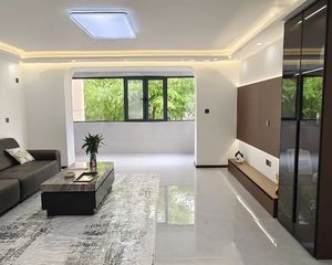 向阳大街,金地花园豪华张装修,三室通透