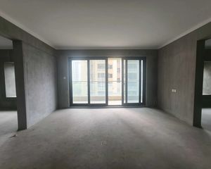 碧桂园碧玥府4室2厅2卫南朝向219.0万元/套出售