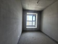 市中心,安静小区,3室毛坯,房东换房