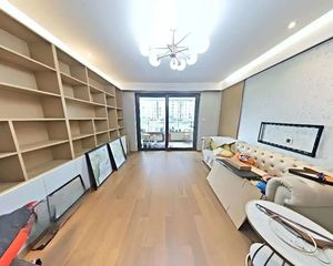 融创涌宁府4室2厅2卫南朝向285.0万元/套出售
