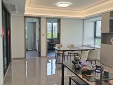 新芝望府4室2厅2卫南朝向520.0万元/套出售