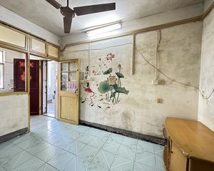 张斌社区东杏阳巷1室1厅1卫南朝向70.0万元/套出售