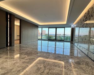 明湖懿秋南园18幢4室2厅3卫南朝向1480.0万元/套出售