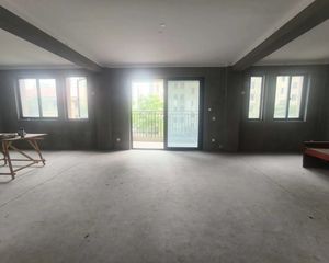 董博苑3室2厅1卫南朝向150.0万元/套出售