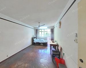 田林十四村·1室·1厅。中间楼层,位置安静。随时看房。