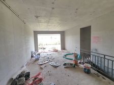 万科第五园 6房2厅130万