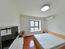 中高区7楼,自住精装修,保养好,业主置换诚意卖,房价可谈大