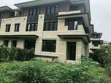 锦苑誉府联排 纯毛坯 不沿街 适用空间大 赠送面积多 送车位