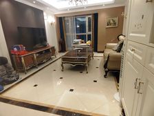 鑫龙小区 3房2厅155万