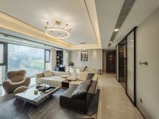 九龙坡区 半山悦景南区 三房 210万