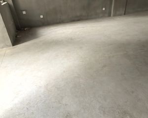 盛世华庭2室2厅1卫南朝向75.0万元/套出售