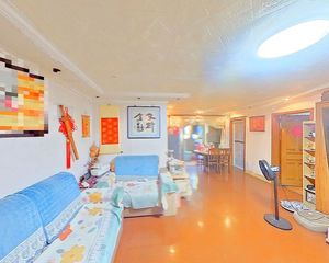 地铁口 东南不临街满五 无抵押优质两居室