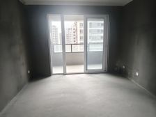 新兴岚湾小区3室2厅2卫南朝向125.0万元/套出售
