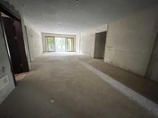御景 4房2厅400万