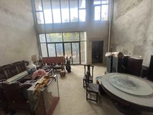 麓府 4房2厅380万