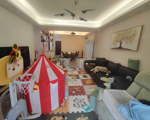 翡翠园二期3房2厅170万