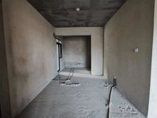 凯业花园一区 4房2厅128万