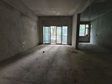 盛天东郡3房2厅160万