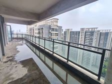 新区,体育馆旁,18年新房,281平,大平层,带露台,观景房