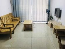 江南万达广场华府 3房2厅95万