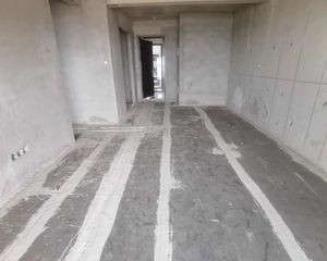 绿地城南宁 4房2厅70万