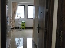 江南万达广场写字楼 1房1厅40万