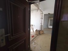 西建冠城世家 3房2厅65万