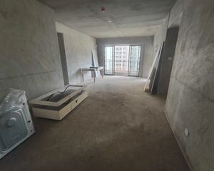 振业启航城 4房2厅55万