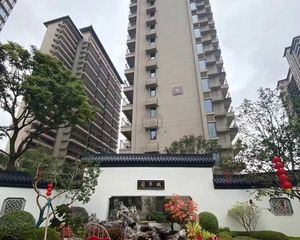 建发和鸣 5房2厅105万