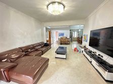 联发臻品 4房2厅202万