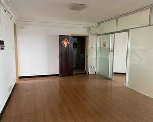 白云山庄3室2厅2卫南朝向199.0万元/套出售